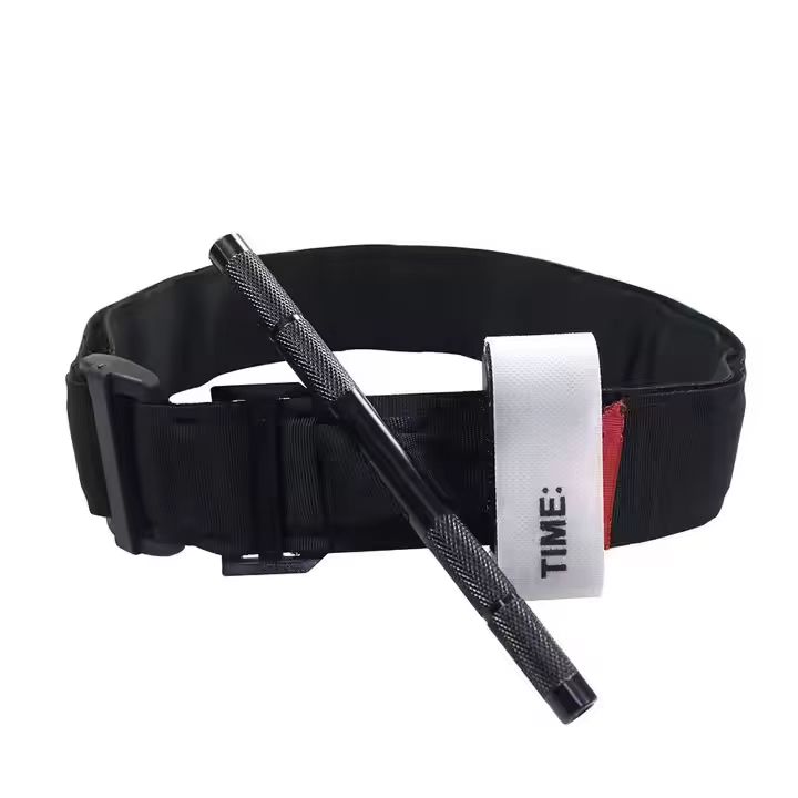 Torniquete CAT para aplicação de combate